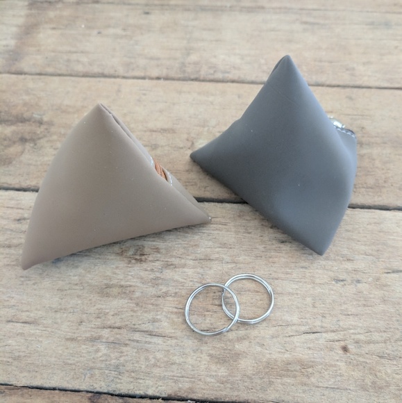 2 jewelry or change pouches | taupe & charcoal - Picture 2 of 2